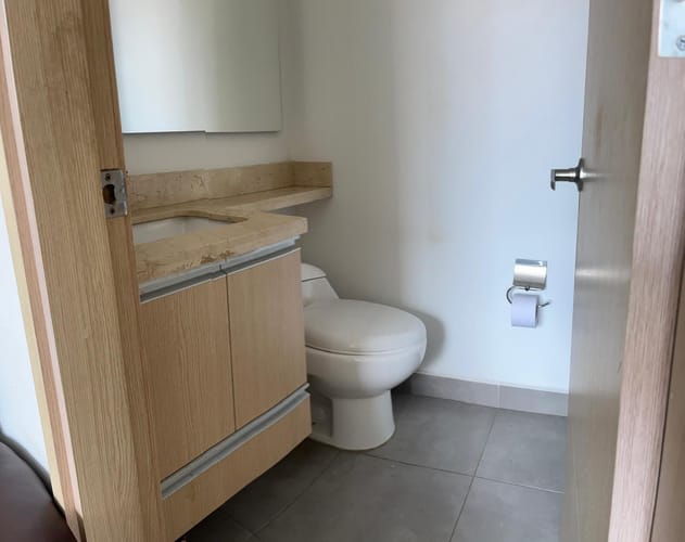 Apartamento de 3 alcobas en venta en La Castellana, Medellín, 112 m² · foto 13 de 18