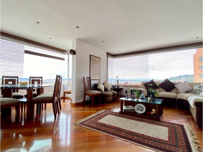 Apartamento en venta en Bella Suiza, Bogotá · foto 2 de 23