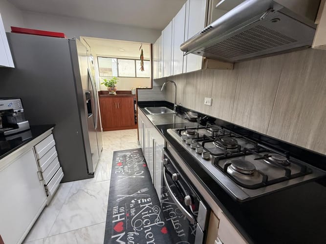 Apartamento en venta en Multicentro, Cali · foto 6 de 13