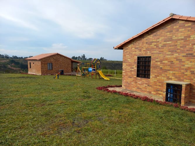 Casa de 4 alcobas en venta en Mesa De Los Santos, Piedecuesta · foto 2 de 15
