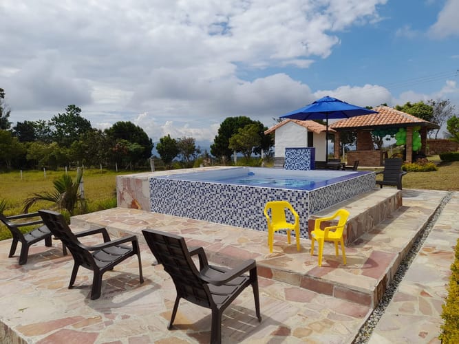 Casa de 4 alcobas en venta en Mesa De Los Santos, Piedecuesta · foto 6 de 15