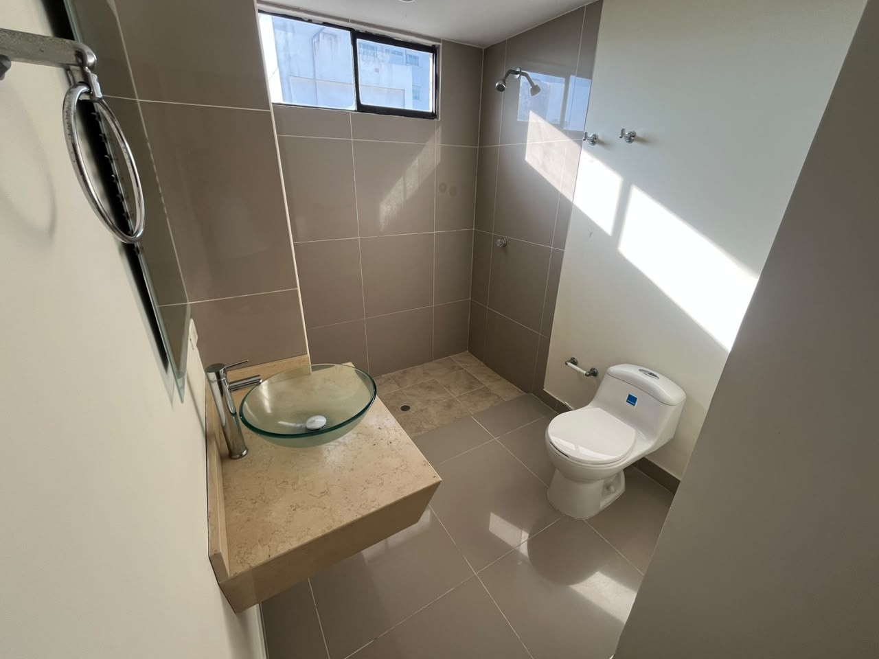 Apartamento en arriendo en Manga, Cartagena · foto 11 de 24