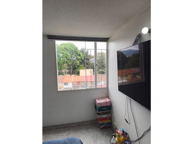 Apartamento de 3 alcobas en venta en Victoria Norte, Bogotá, 69 m² · foto 4 de 12