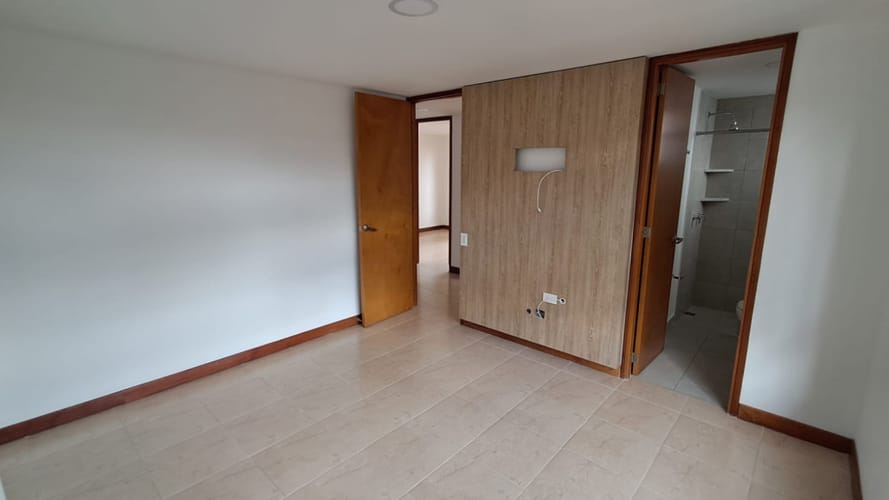 Apartamento de 3 alcobas en arriendo en Los Balsos, Medellín, 106 m² · foto 11 de 19