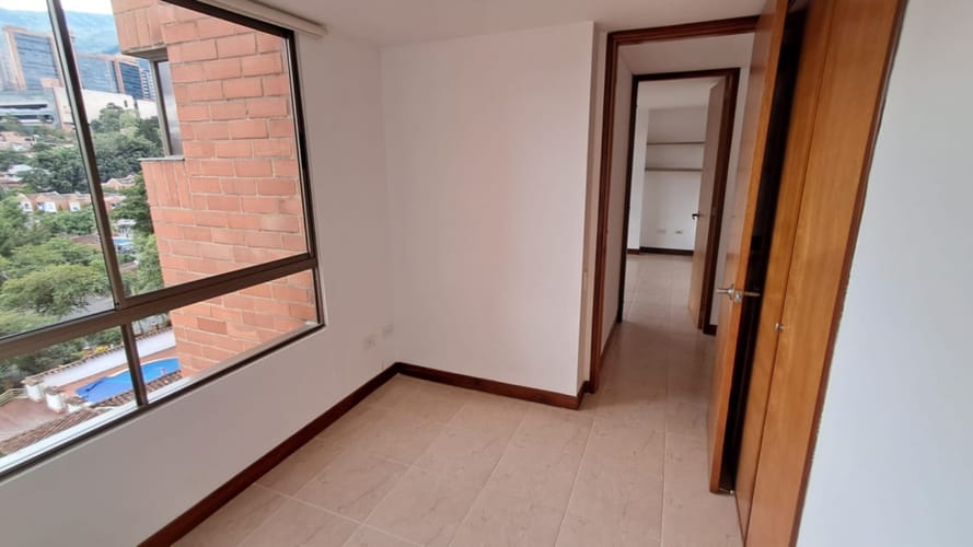 Apartamento de 3 alcobas en arriendo en Los Balsos, Medellín, 106 m² · foto 15 de 19