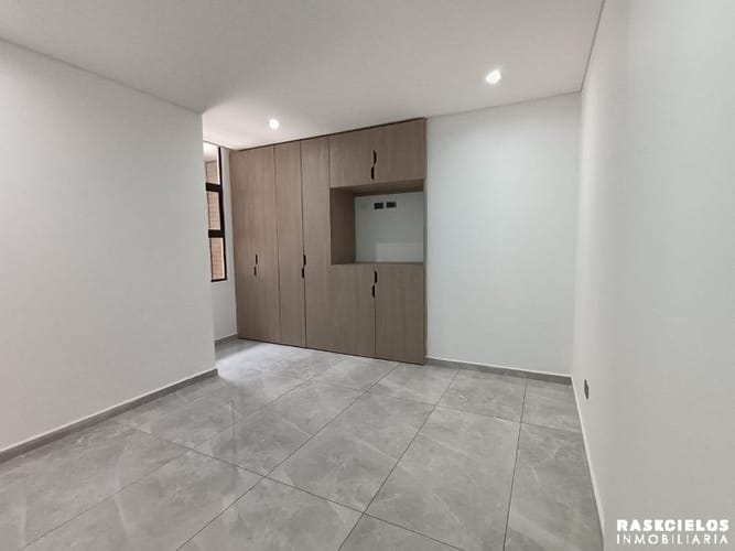 Apartamento de 3 alcobas en arriendo en Las Acacias, Medellín, 130 m² · foto 9 de 20
