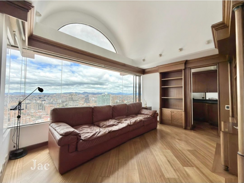 Apartamento en venta en El Chico, Bogotá · foto 3 de 24