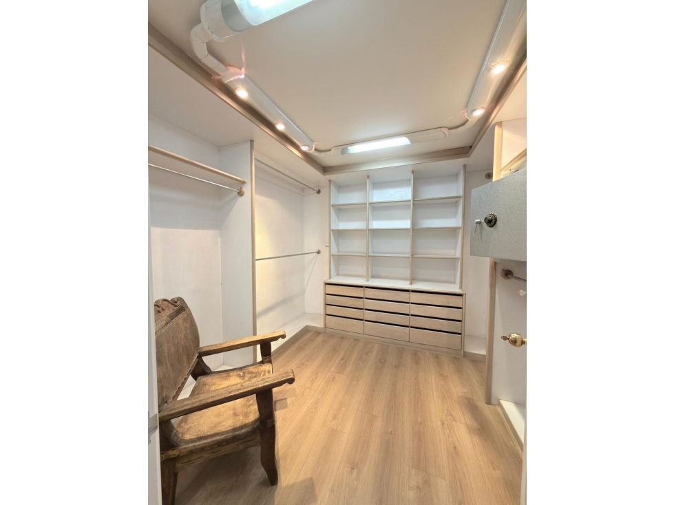 Apartamento en venta en El Chico, Bogotá · foto 18 de 24