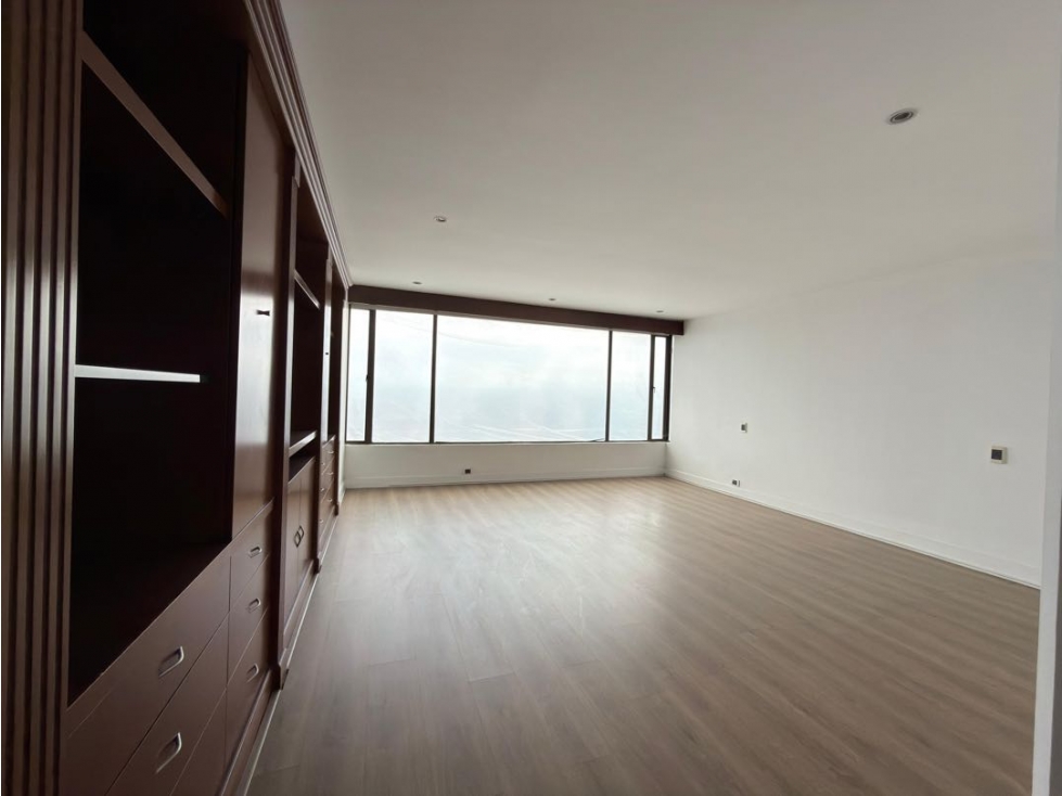 Apartamento en venta en El Chico, Bogotá · foto 19 de 24