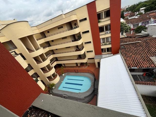 Apartamento de 3 alcobas en venta en Quintas De Don Simon, Cali, 120 m² · foto 18 de 18