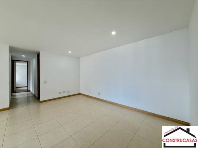 Apartamento de 3 alcobas en arriendo en Loma De San Jose, La Estrella, 80 m² · foto 8 de 17