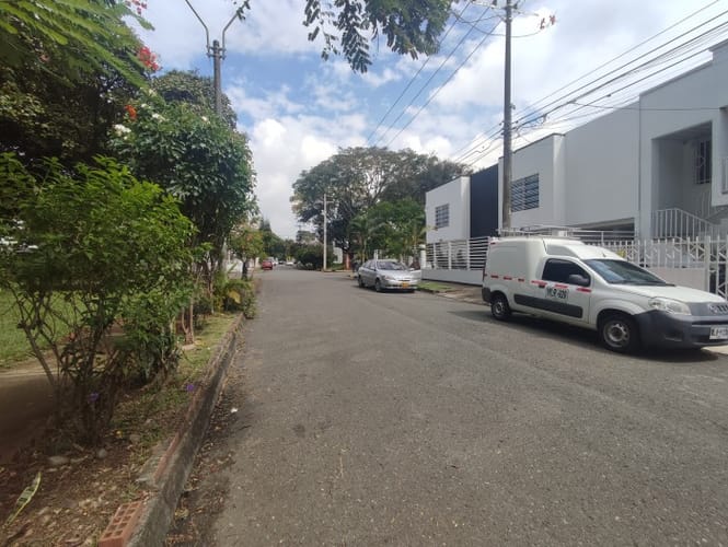 Lote en venta en El Ingenio, Cali · foto 18 de 19