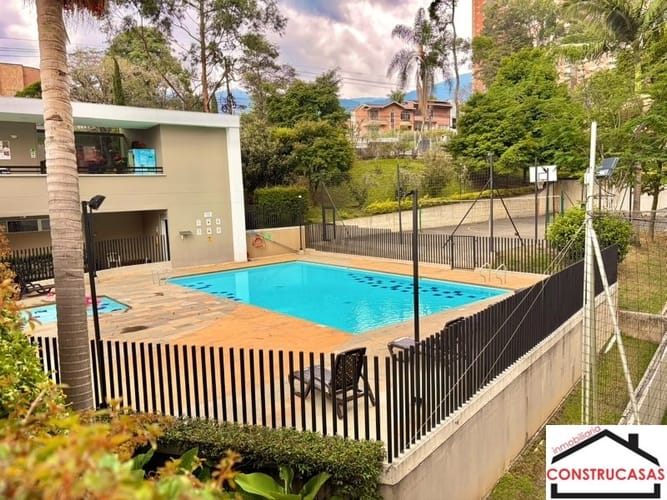 Apartamento de 3 alcobas en arriendo en Loma De San Jose, La Estrella, 80 m² · foto 16 de 17