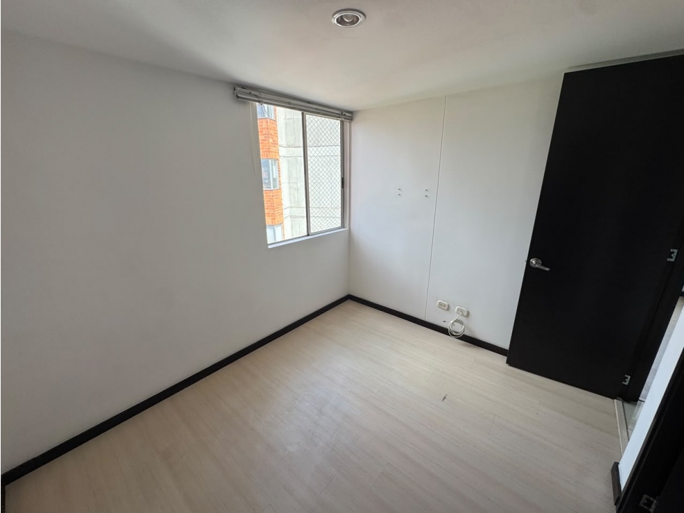 Apartamento en arriendo en El Trianon, Medellín · foto 21 de 21