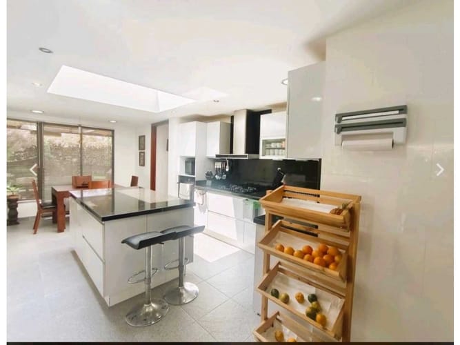 Casa de 4 alcobas en venta en Guaymaral, Bogotá, 450 m² · foto 7 de 14
