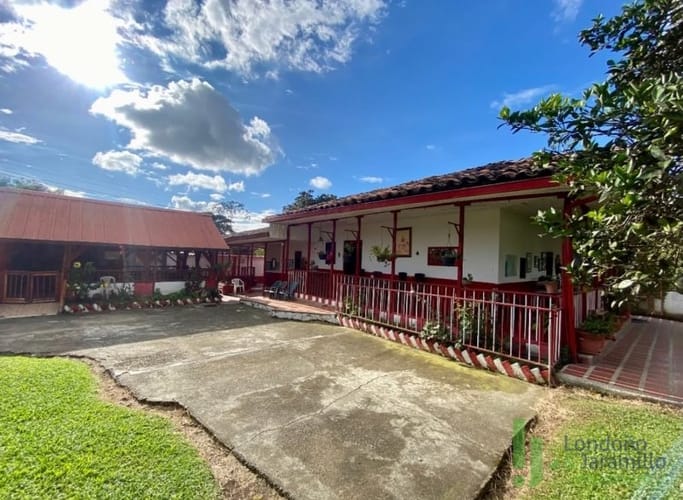 Finca en venta en Puerto Espejo, Armenia, 6626 m² · foto 7 de 7