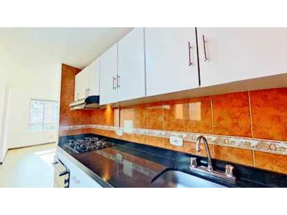 Apartamento en venta en San Antonio Norte, Bogotá · foto 4 de 24