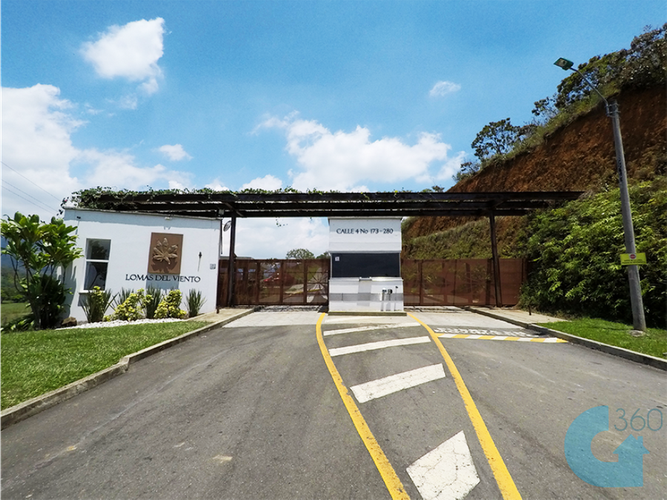 Lote en venta en Pance Bajo, Cali, 15059 m² · foto 2 de 15