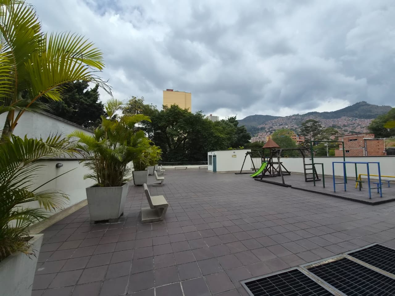 Apartamento en venta en Boston, Medellín · foto 18 de 22