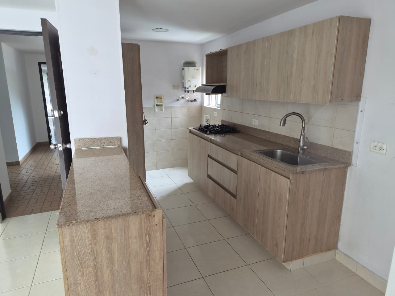Apartamento en venta en Boston, Medellín · foto 2 de 22