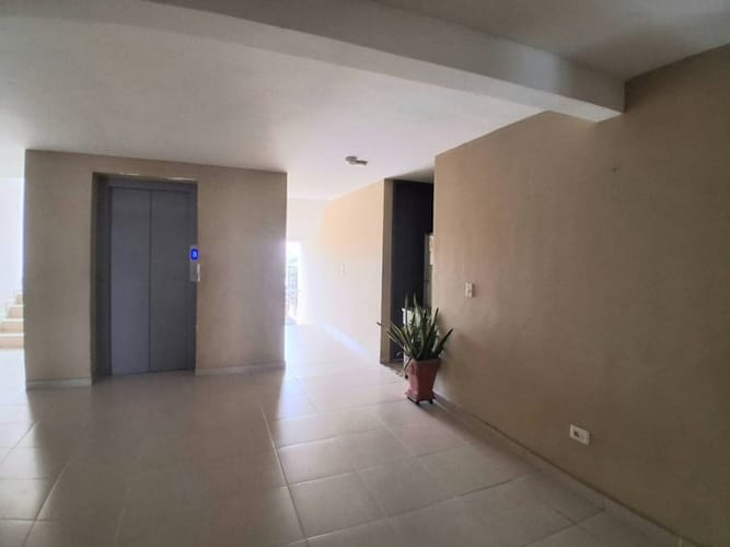 Apartamento de 3 alcobas en venta en Neiva, 85 m² · foto 6 de 14