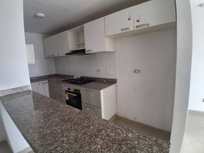 Apartamento de 3 alcobas en venta en Neiva, 85 m² · foto 9 de 14