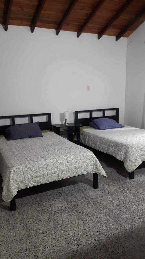 Casa de 5 alcobas en venta en El Bosque, Cali, 368 m² · foto 18 de 20