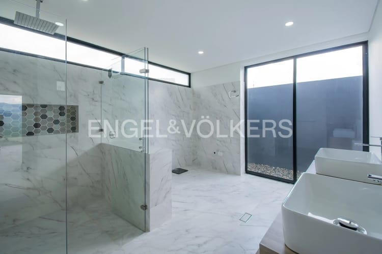 Casa de 5 alcobas en arriendo en San Gabriel, Sopó, 416 m² · foto 12 de 20