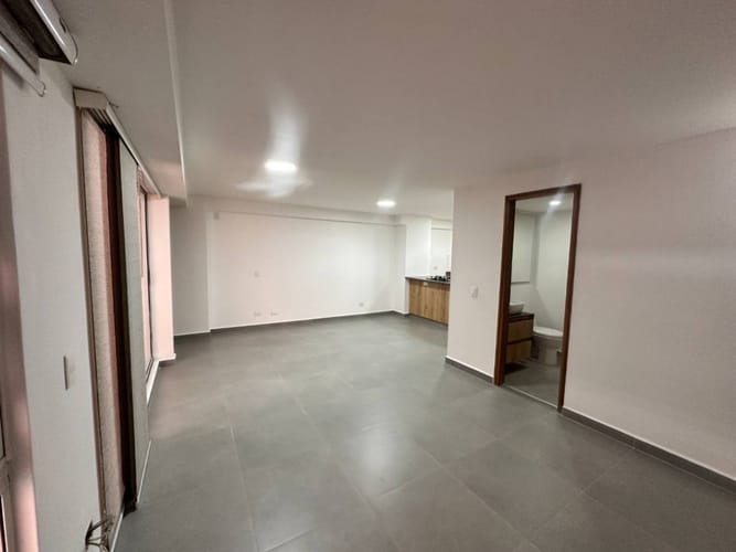 Apartamento de 1 alcoba en arriendo en El Poblado, Medellín, 74 m² · foto 5 de 10