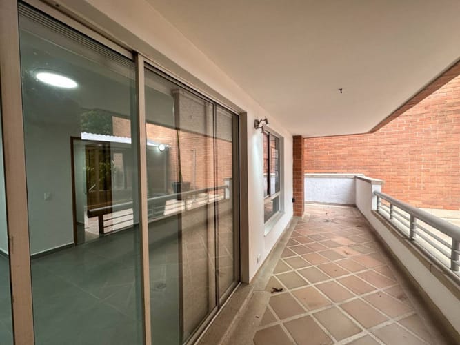 Apartamento de 1 alcoba en arriendo en El Poblado, Medellín, 74 m² · foto 10 de 10