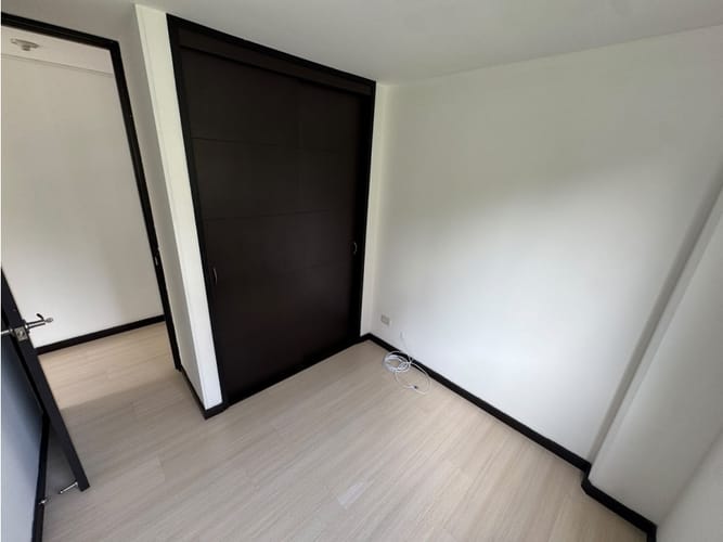 Apartamento en arriendo en El Trianon, Medellín · foto 11 de 22
