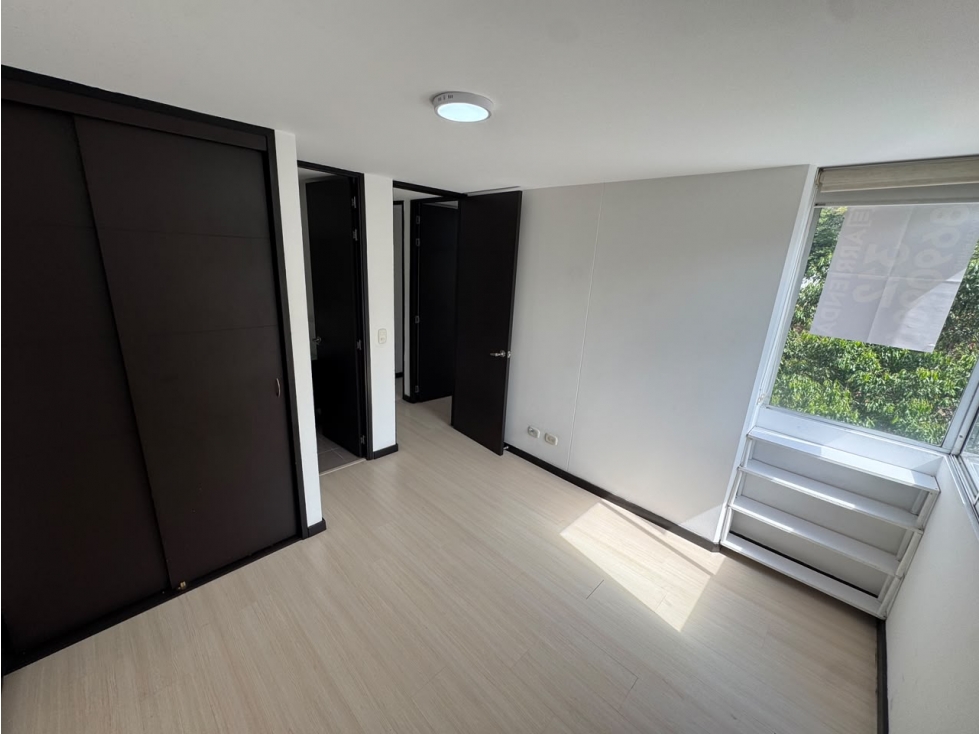 Apartamento en arriendo en El Trianon, Medellín · foto 20 de 22