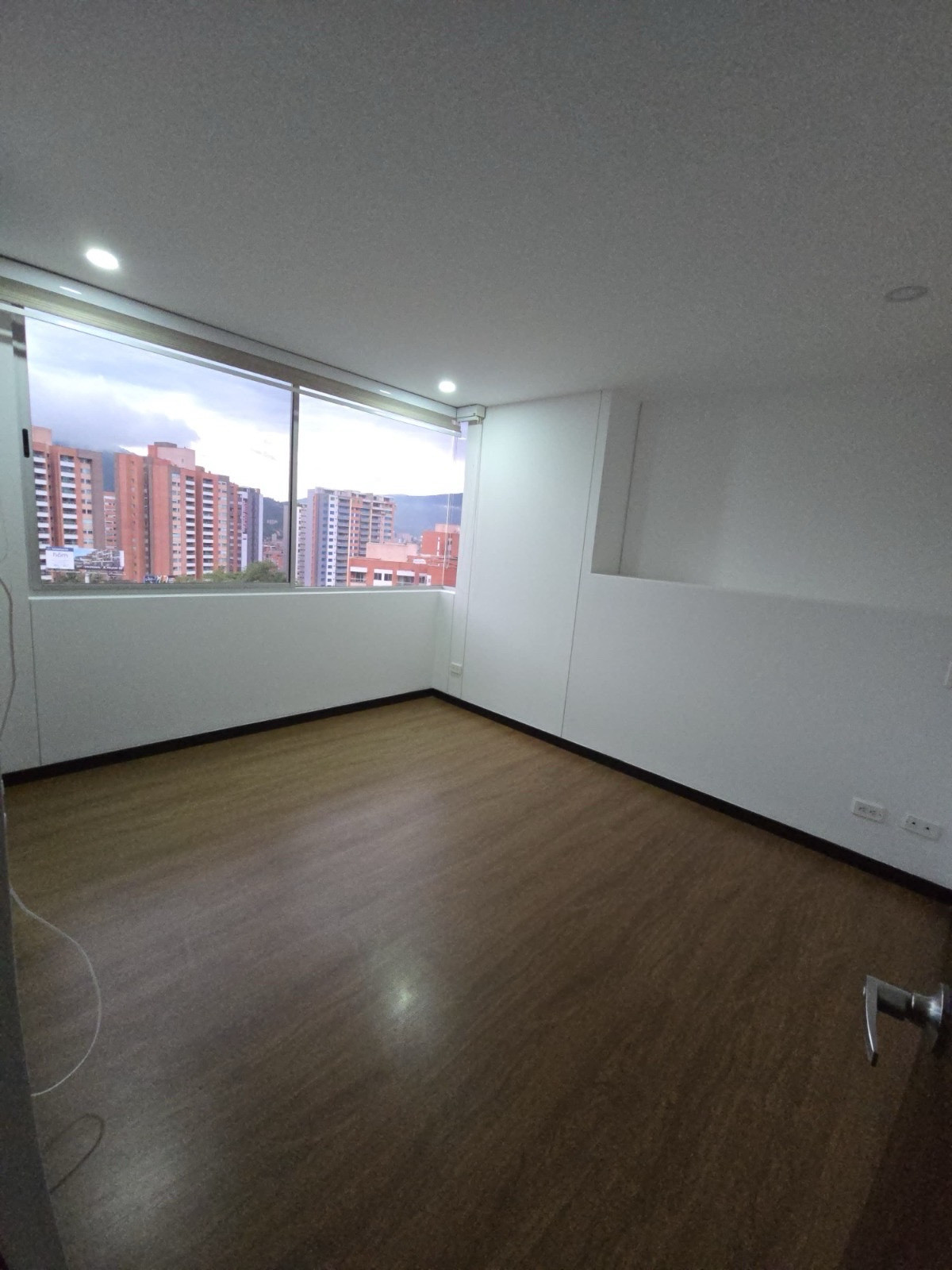 Apartamento en arriendo en El Esmeraldal, Envigado · foto 10 de 12