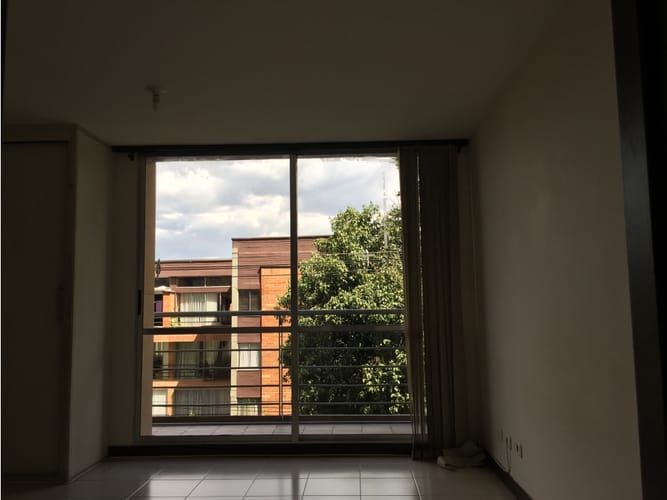 Apartaestudio en venta en Calasanz, Medellín, 34 m² · foto 3 de 10