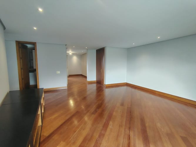Apartamento de 2 alcobas en arriendo en La Aguacatala, Medellín, 180 m² · foto 9 de 17