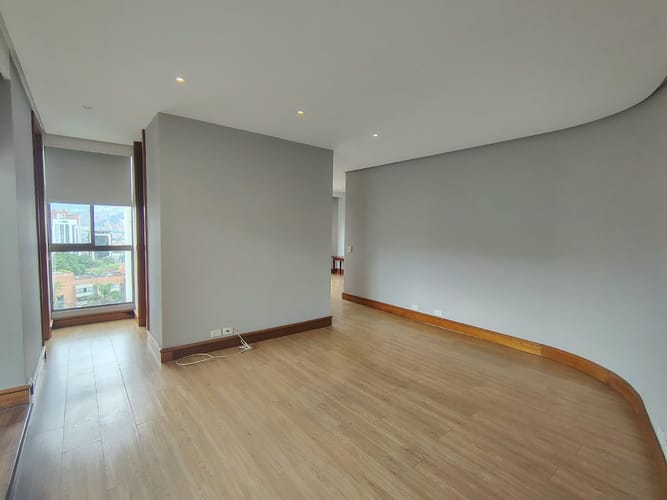 Apartamento de 2 alcobas en arriendo en La Aguacatala, Medellín, 180 m² · foto 13 de 17