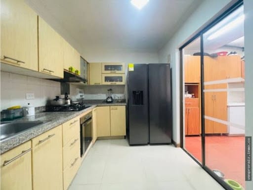 Casa de 3 alcobas en venta en La Ceja, 129 m² · foto 3 de 15