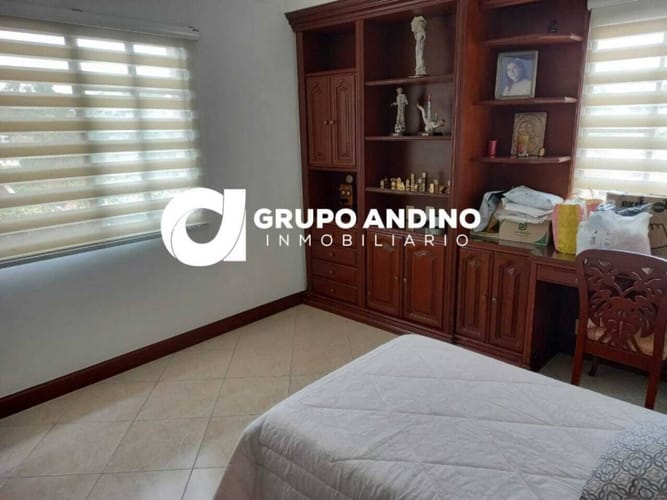 Casa de 4 alcobas en venta en Lagos Del Cacique, Bucaramanga, 500 m² · foto 11 de 24