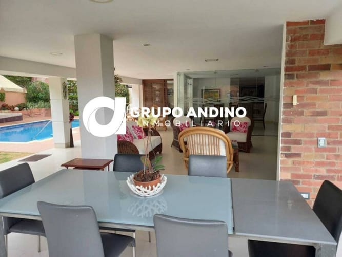 Casa de 4 alcobas en venta en Lagos Del Cacique, Bucaramanga, 500 m² · foto 15 de 24