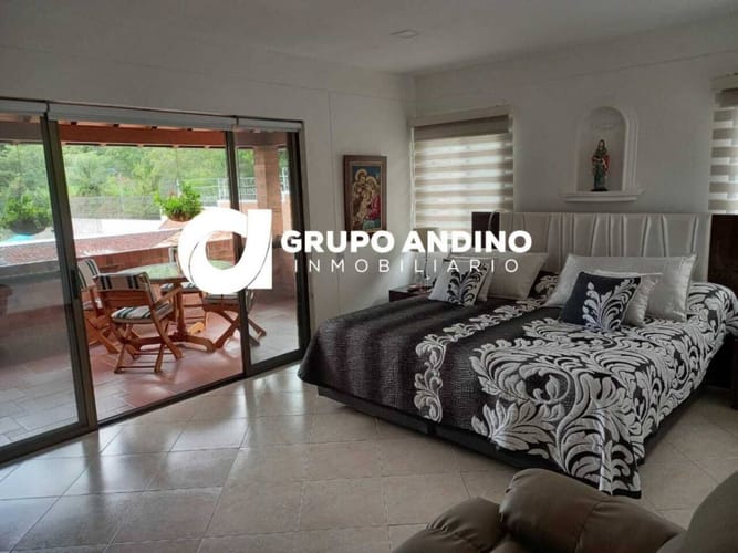 Casa de 4 alcobas en venta en Lagos Del Cacique, Bucaramanga, 500 m² · foto 16 de 24