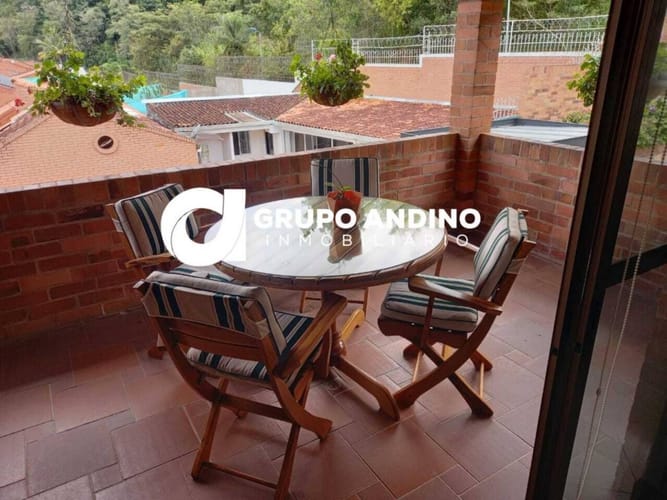 Casa de 4 alcobas en venta en Lagos Del Cacique, Bucaramanga, 500 m² · foto 19 de 24