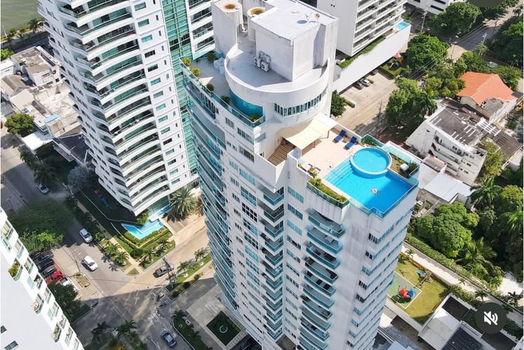Apartamento de 4 alcobas en venta en Arroz Barato, Cartagena, 150 m² · foto 3 de 5