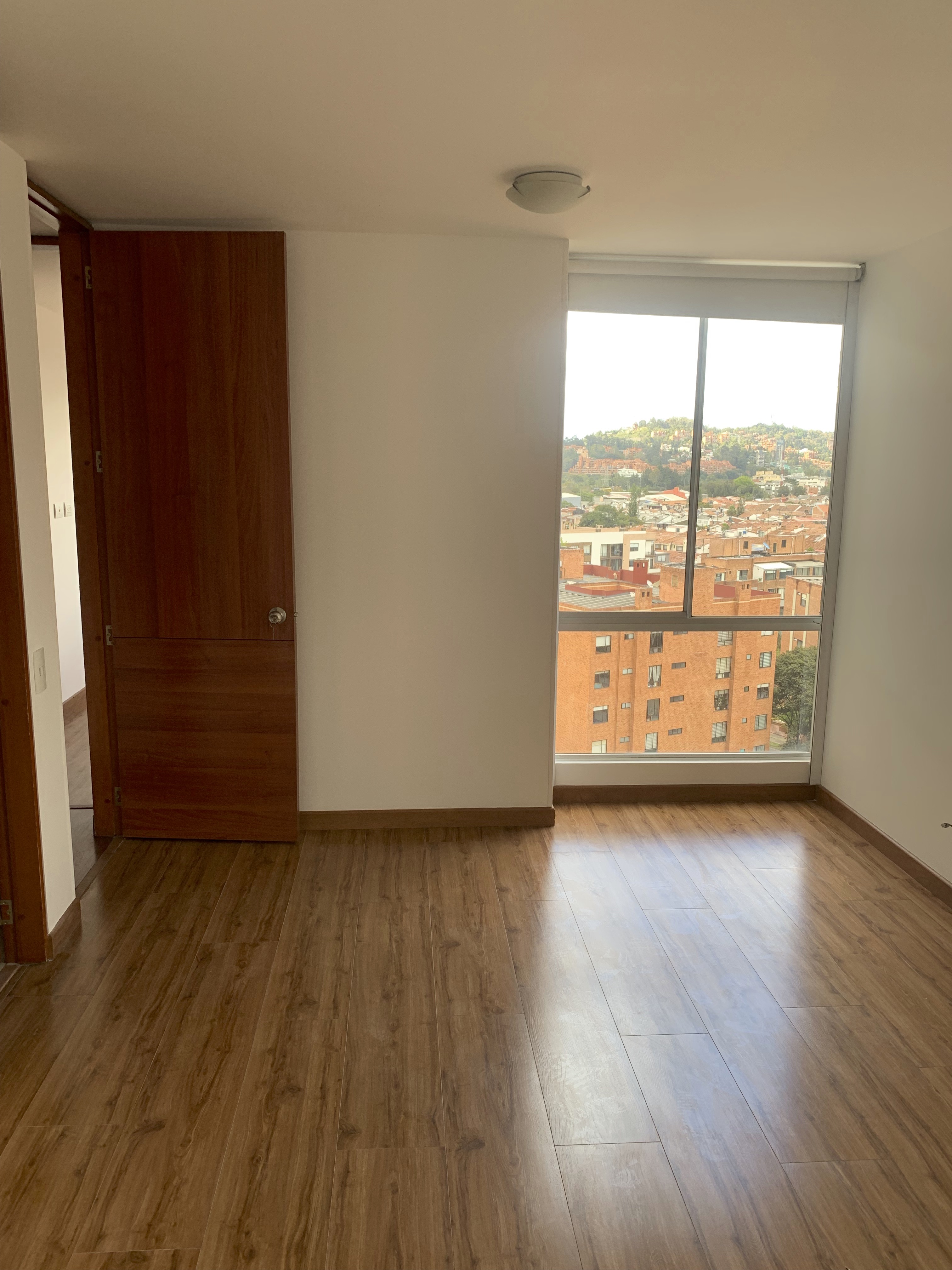 Apartamento en venta en Pontevedra, Bogotá · foto 3 de 13