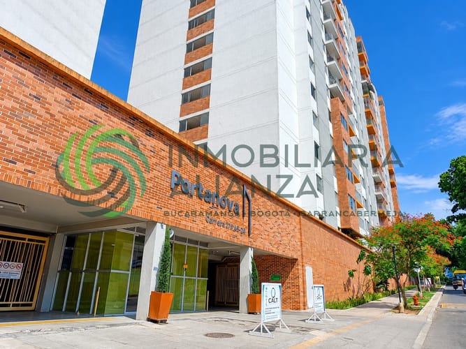 $210.000.000 en Paseo Del Puente
