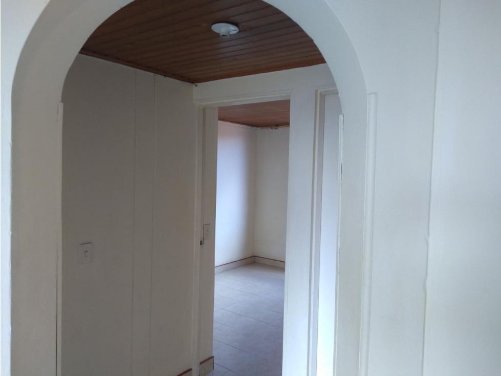 Apartamento en venta en Castilla, Bogotá · foto 8 de 13