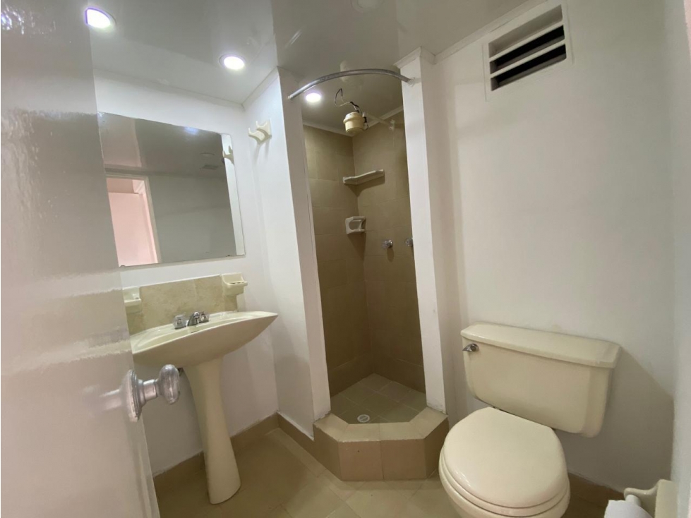 Apartamento en venta en Castilla, Bogotá · foto 9 de 13