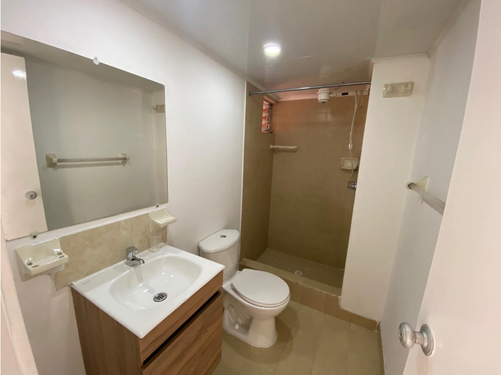Apartamento en venta en Castilla, Bogotá · foto 10 de 13