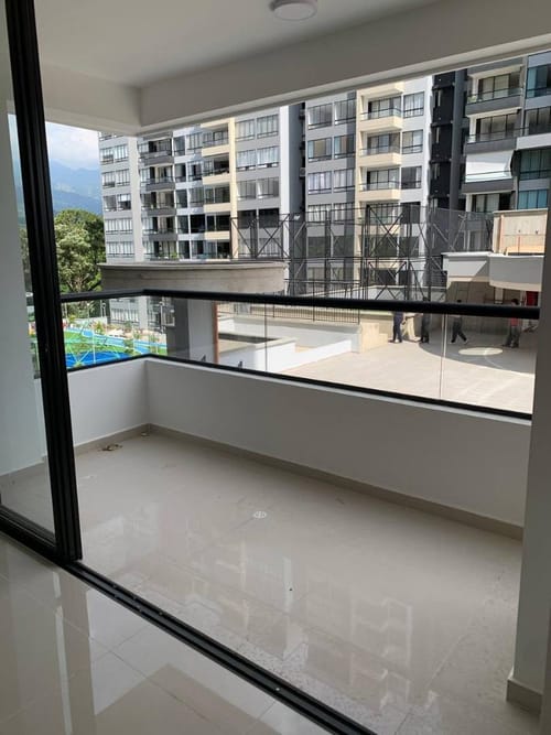 Apartamento de 3 alcobas en arriendo en Lagos I, Floridablanca, 110 m² · foto 4 de 23