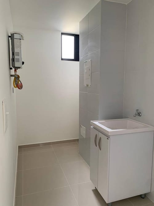 Apartamento de 3 alcobas en arriendo en Lagos I, Floridablanca, 110 m² · foto 14 de 23