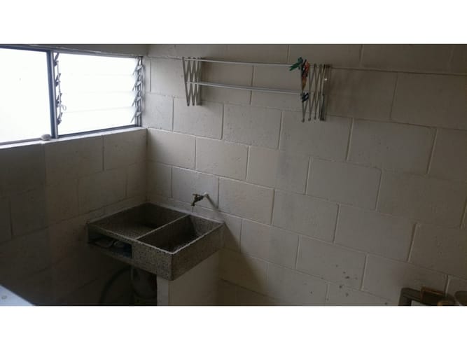 Casa de 3 alcobas en venta en Monteclaro, Medellín, 58 m² · foto 17 de 24